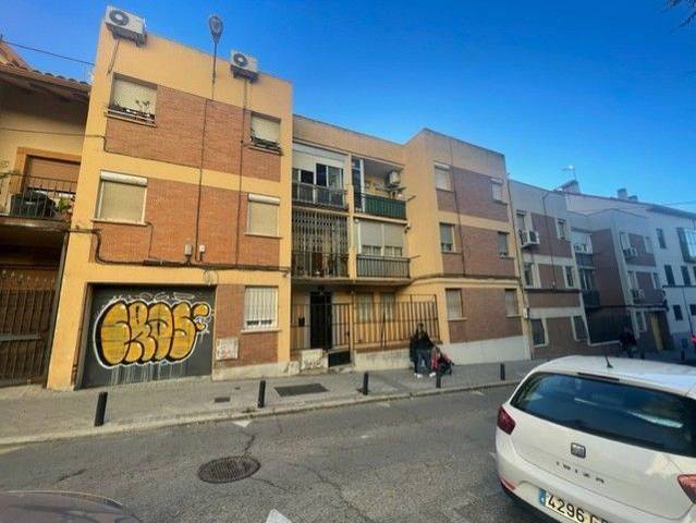 Piso en Venta en DIVINA PASTORA en Tres Olivos - Valverde