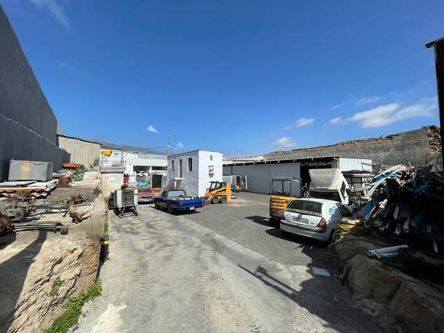 Local comercial en Venta en El Salto