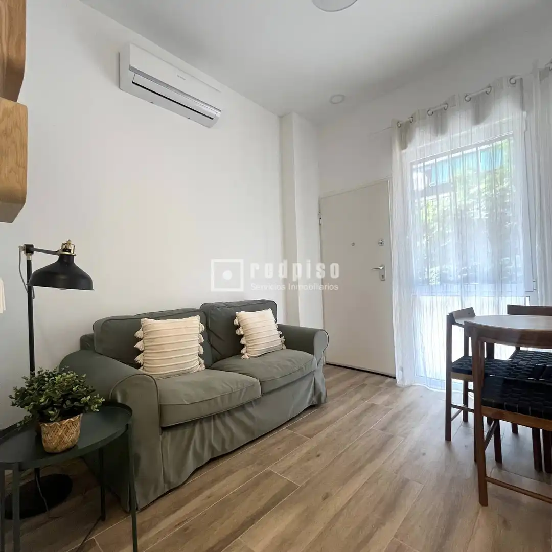 Wohnzimmer von Wohnung zur Miete in Madrid mit Klimaanlage, Heizung und Privatgarten