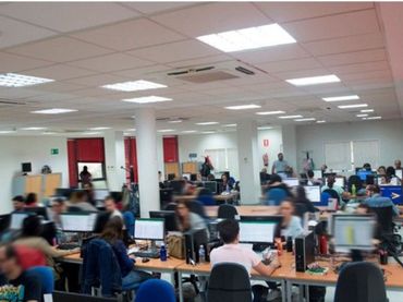 Büro zur Miete in Calle Aviación