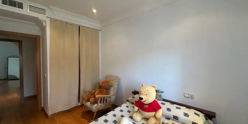 Dormitori de Casa adosada en venda en Villanueva del Trabuco amb Aire condicionat, Terrassa i Traster