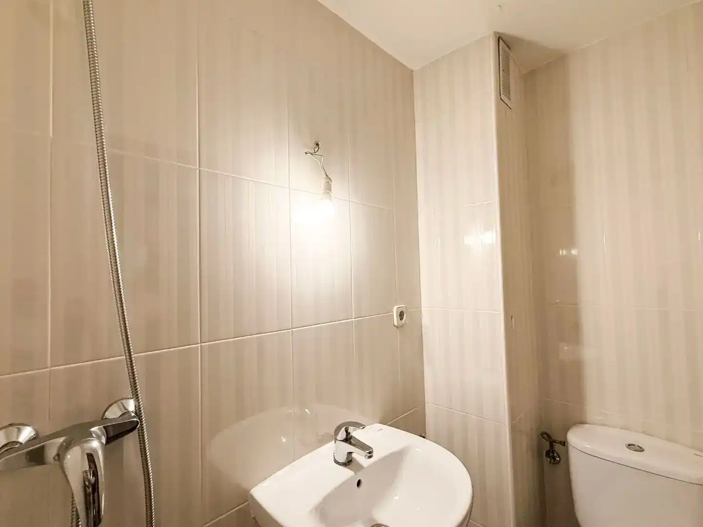 Baño de Piso en venta en Majadahonda con Jardín privado, Parquet y Trastero