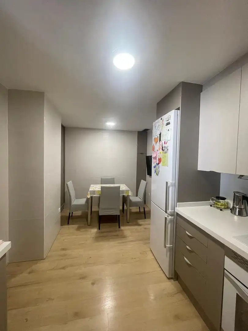 Menjador de Apartament en venda en Marbella amb Terrassa, Traster i Moblat