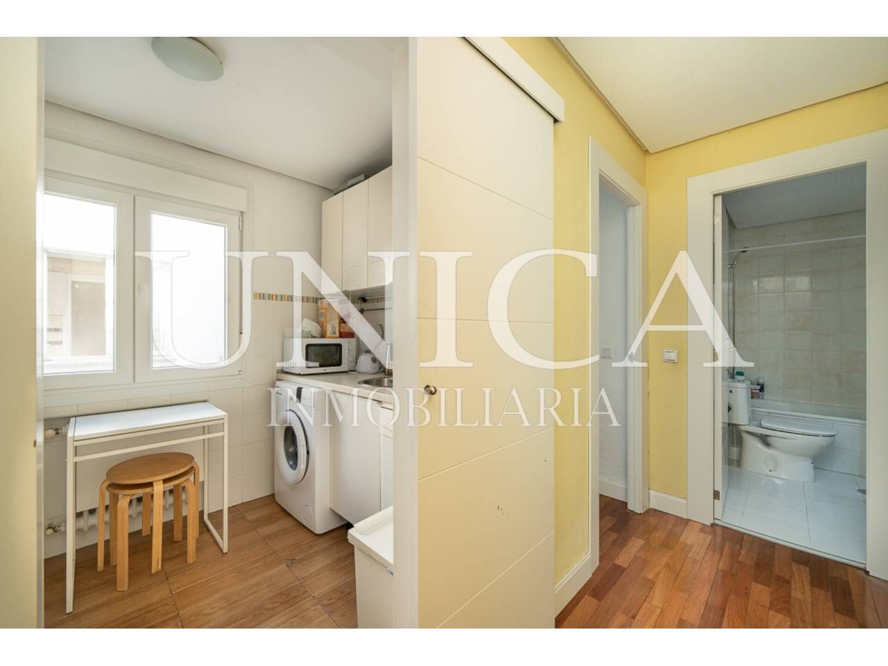 Habitación de Piso en venta en  Madrid Capital con Calefacción, Parquet y Trastero