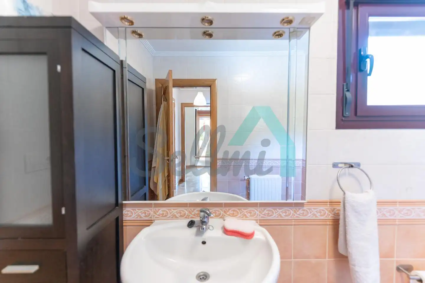 Detached homes for sale in Urbanización Río Nalón, Ribera de Arriba
