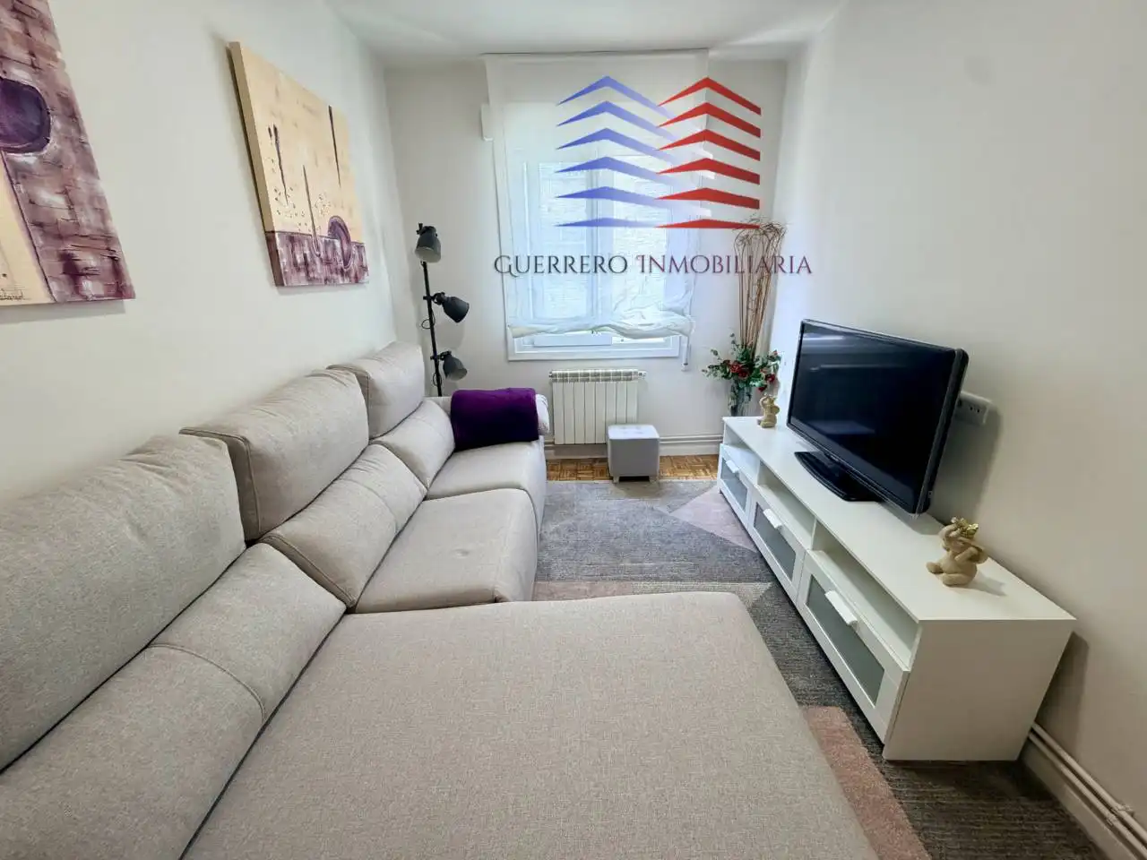 Wohnzimmer von Wohnung zur Miete in Ourense Capital  mit Heizung, Parkett und Möbliert