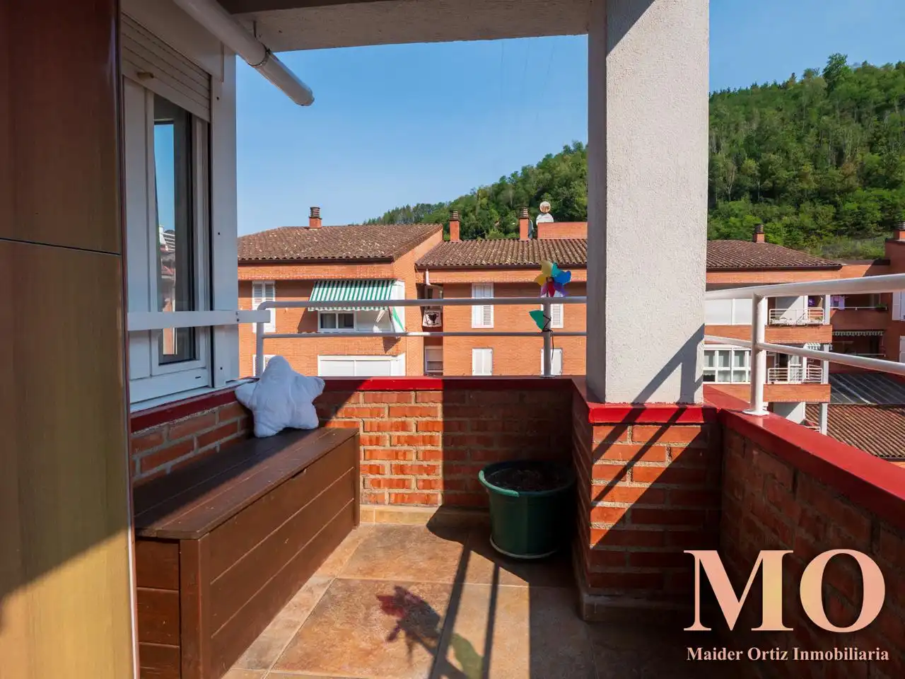 Terraza de Piso en venta en Bergara con Calefacción, Terraza y Trastero