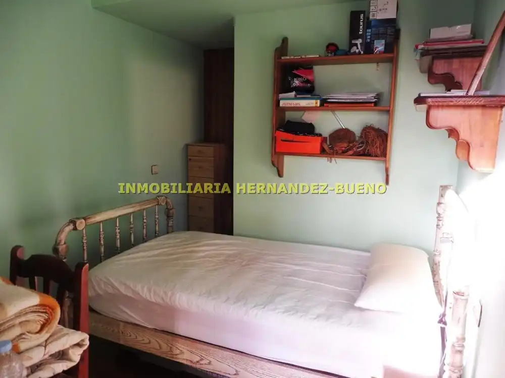 Dormitori de Edifici en venda en Huerta