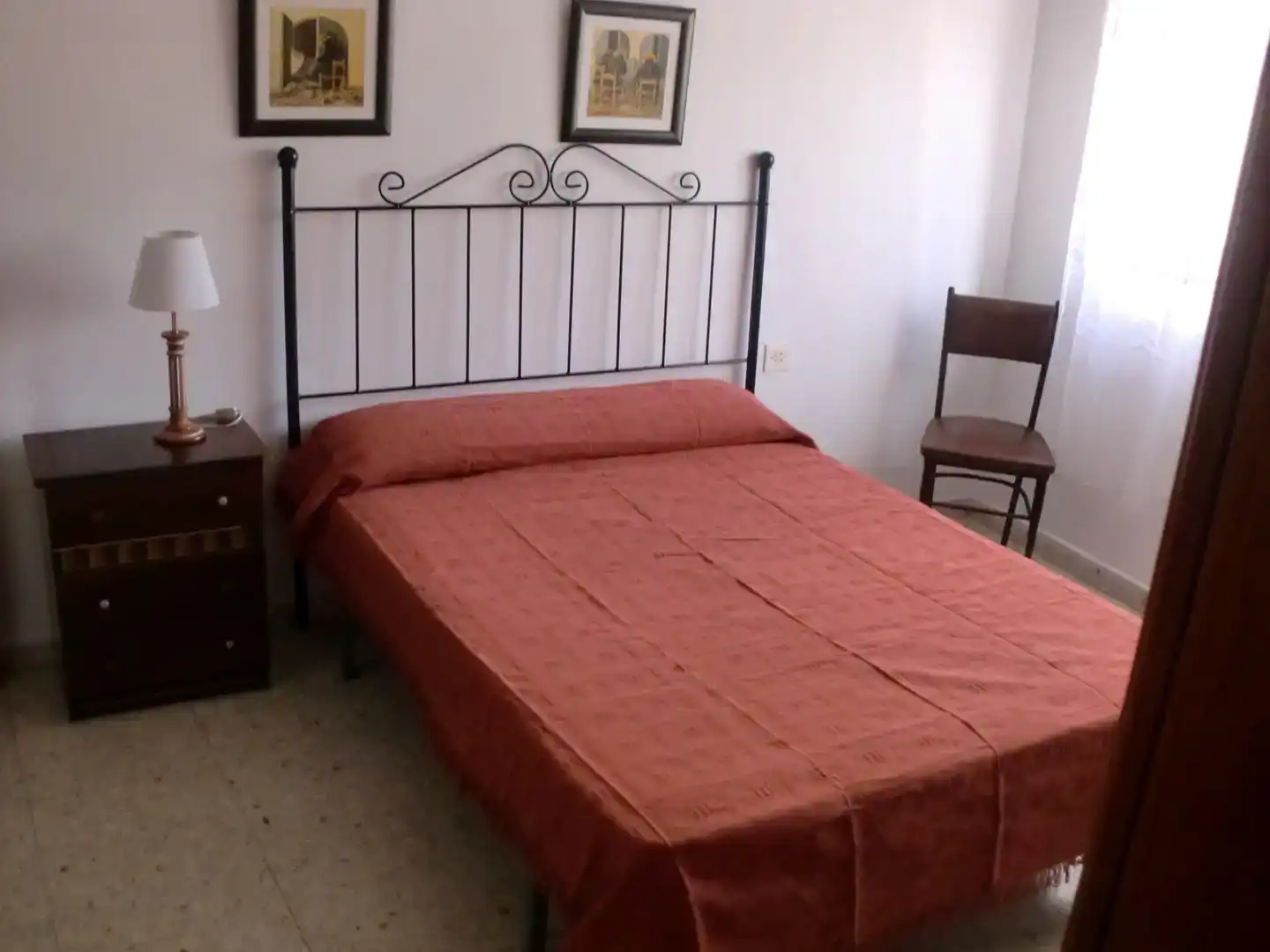 Dormitori de Pis en venda en Baza