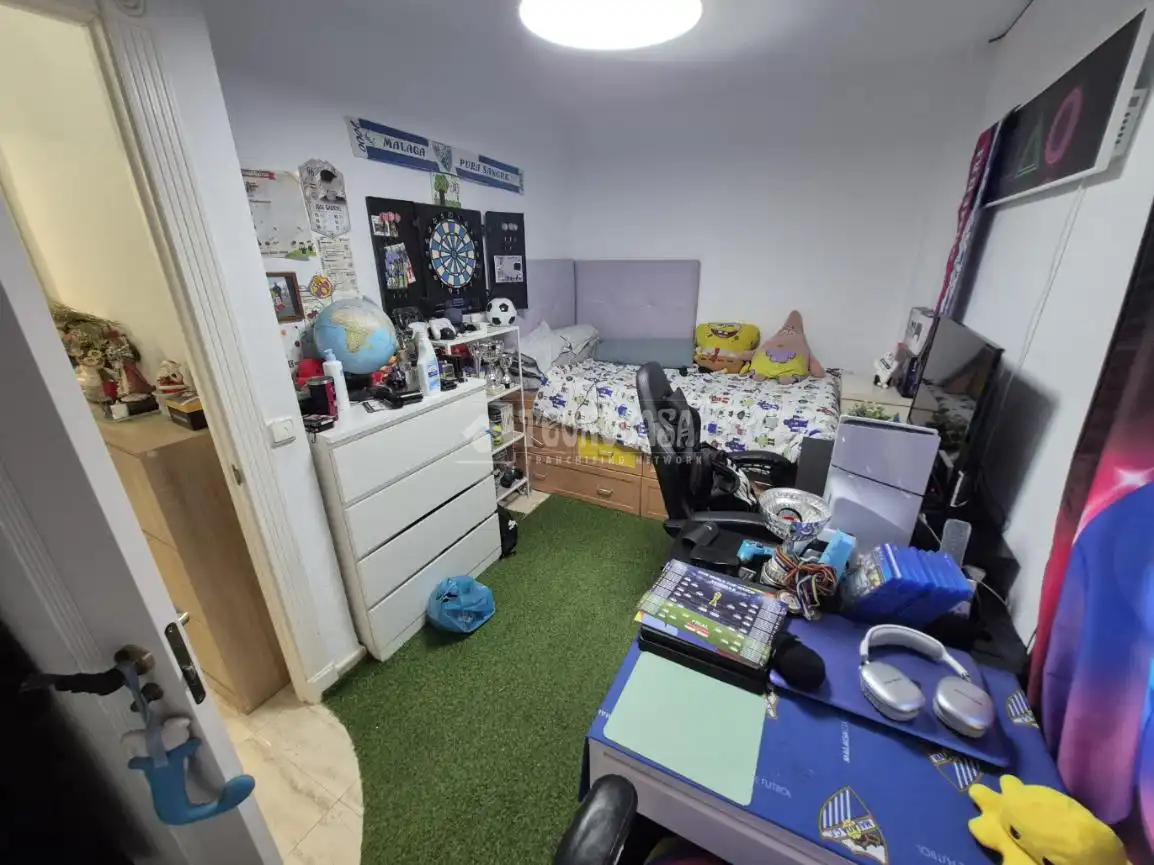 Habitación de Piso en venta en Málaga con Aire acondicionado, Calefacción y Terraza