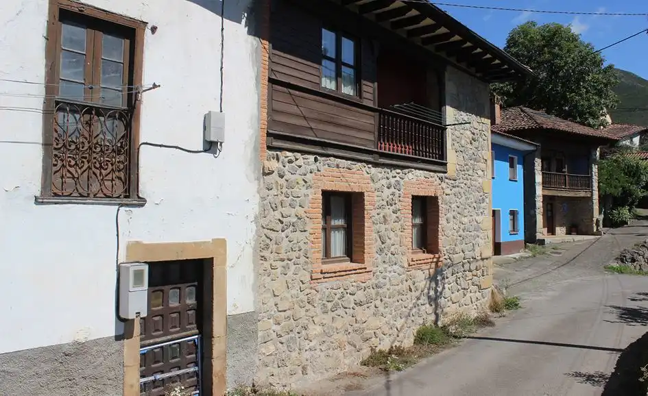 Vista exterior de Casa o chalet en venta en Cangas de Onís, Asturias