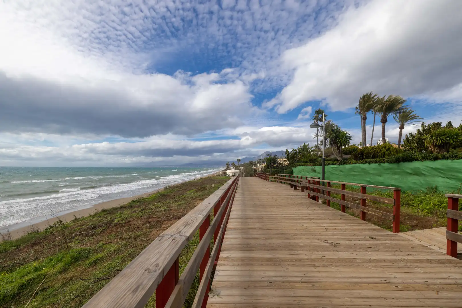 Vista exterior de Piso en venta en Marbella con Terraza, Trastero y Balcón