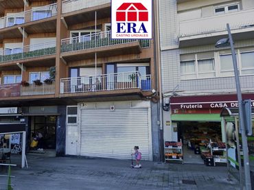 Locale commerciale in vendita a De La Ronda 54