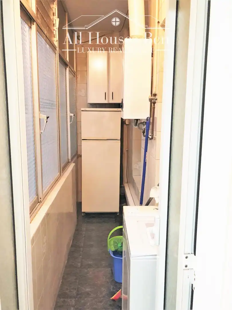 Cuina de Pis en venda en Barcelona amb Aire condicionat, Calefacció i Terrassa