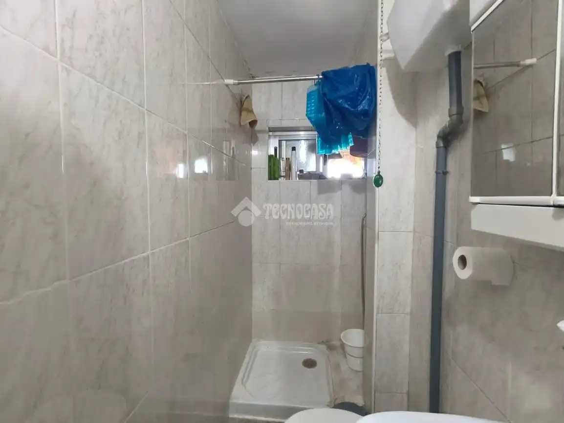 Baño de Piso en venta en Palencia con Trastero y Balcón