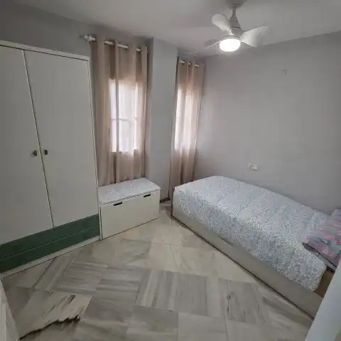 Dormitori de Casa adosada de lloguer en Islantilla amb Terrassa
