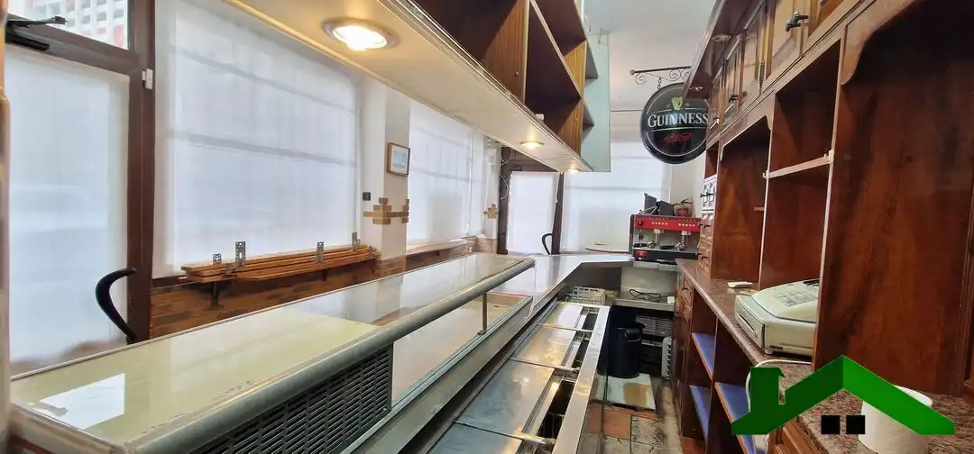 Kitchen of Commercial properties for sale in Bilbao 