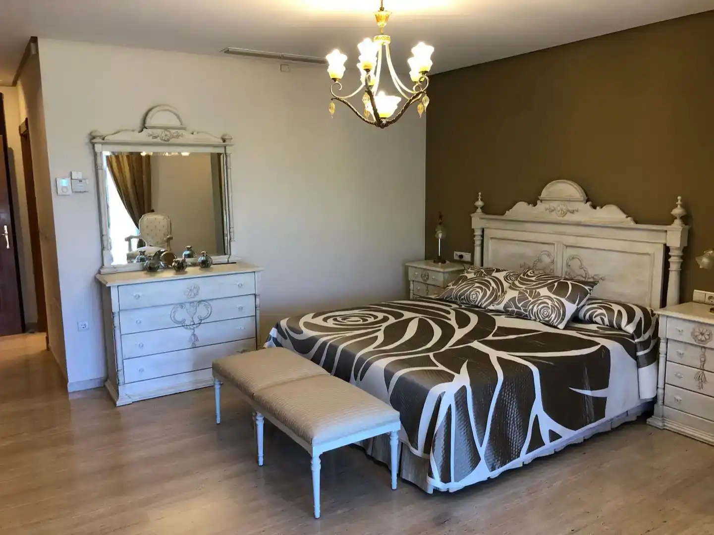 Dormitori de Casa o xalet en venda en Murcia amb Aire condicionat, Jardí privat i Piscina