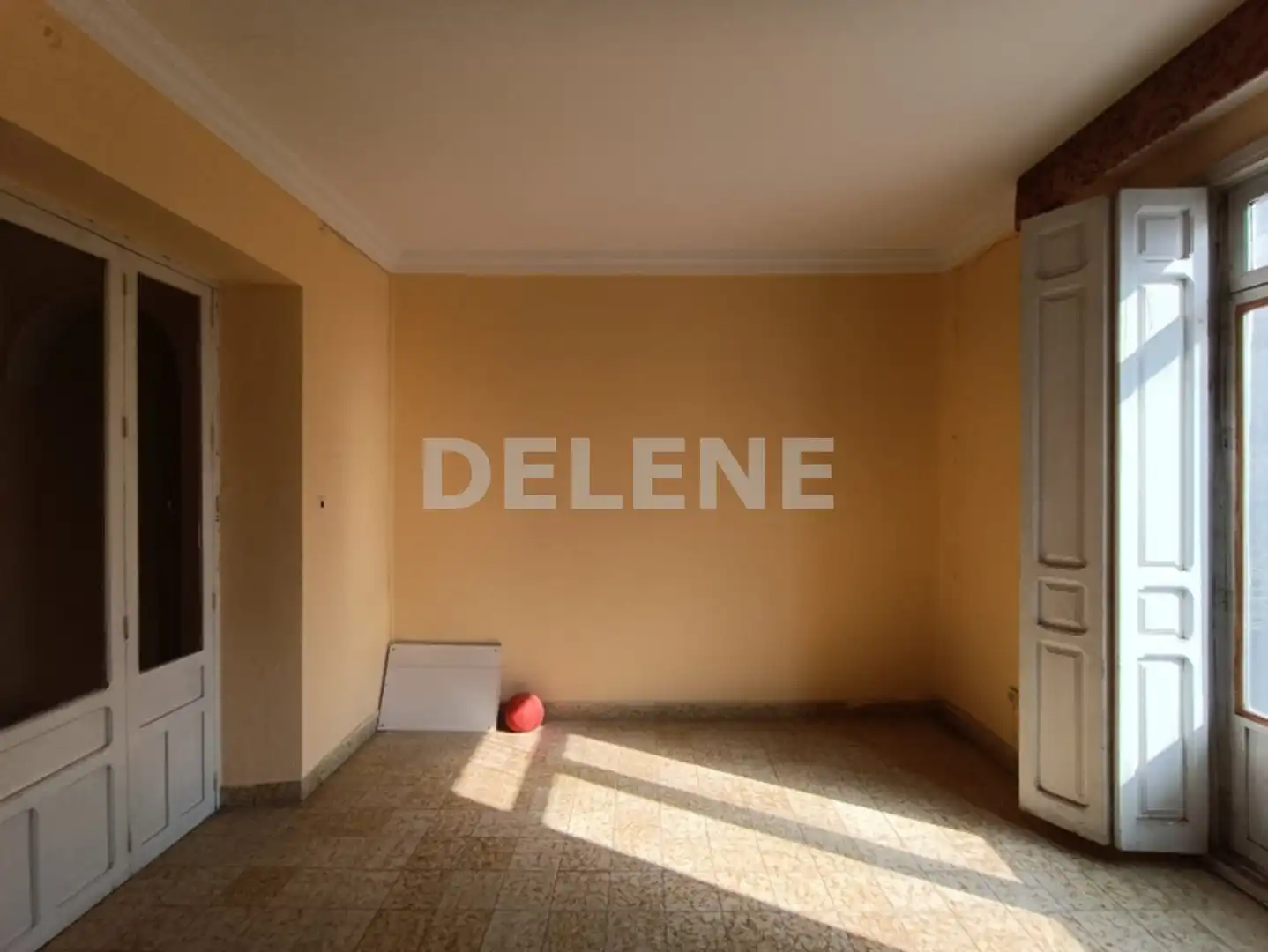 Schlafzimmer von Wohnung zum Verkauf in Hellín mit Möbliert und Balkon