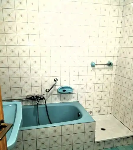 Baño de Casa o chalet en venta en Villares de Órbigo con Calefacción y Terraza
