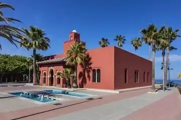 Außenansicht von Wohnung zum Verkauf in Benalmádena mit Klimaanlage, Privatgarten und Terrasse