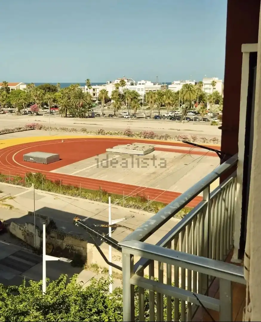 Exterior view of Flat for rent in Valencia  with Air Conditioner, Heating and Furnished