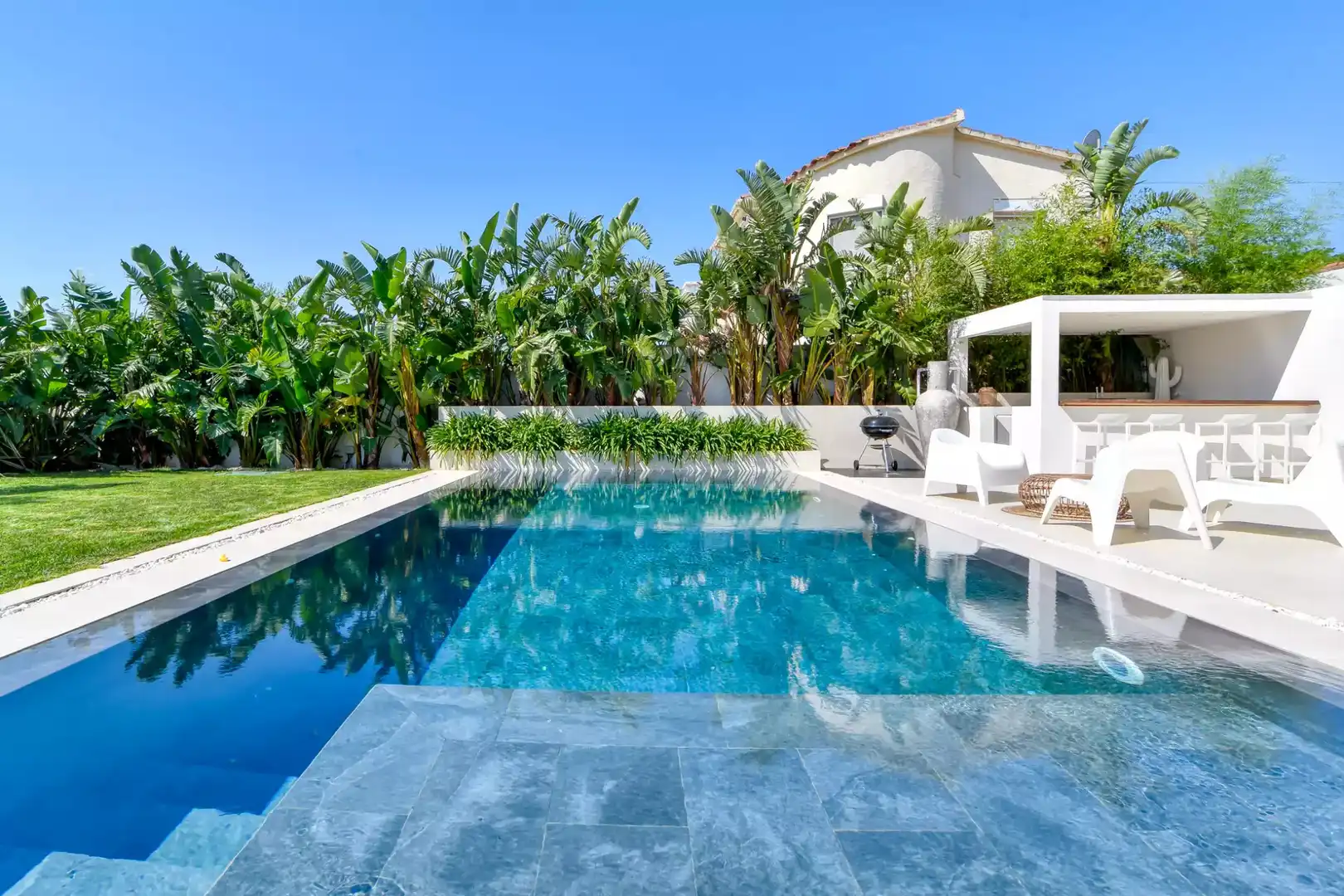Piscina de Casa o chalet en venta en Empuriabrava con Aire acondicionado, Calefacción y Terraza
