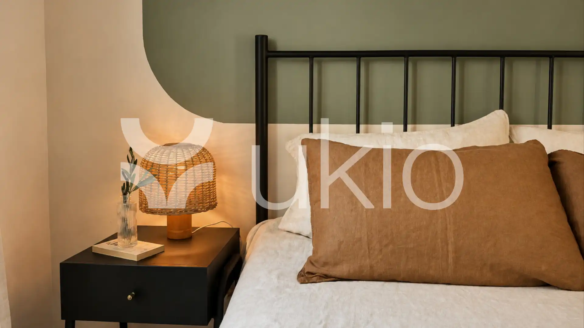 Bedroom of Apartments for rent in Madrid  with Air Conditioner, Heating and Furnished