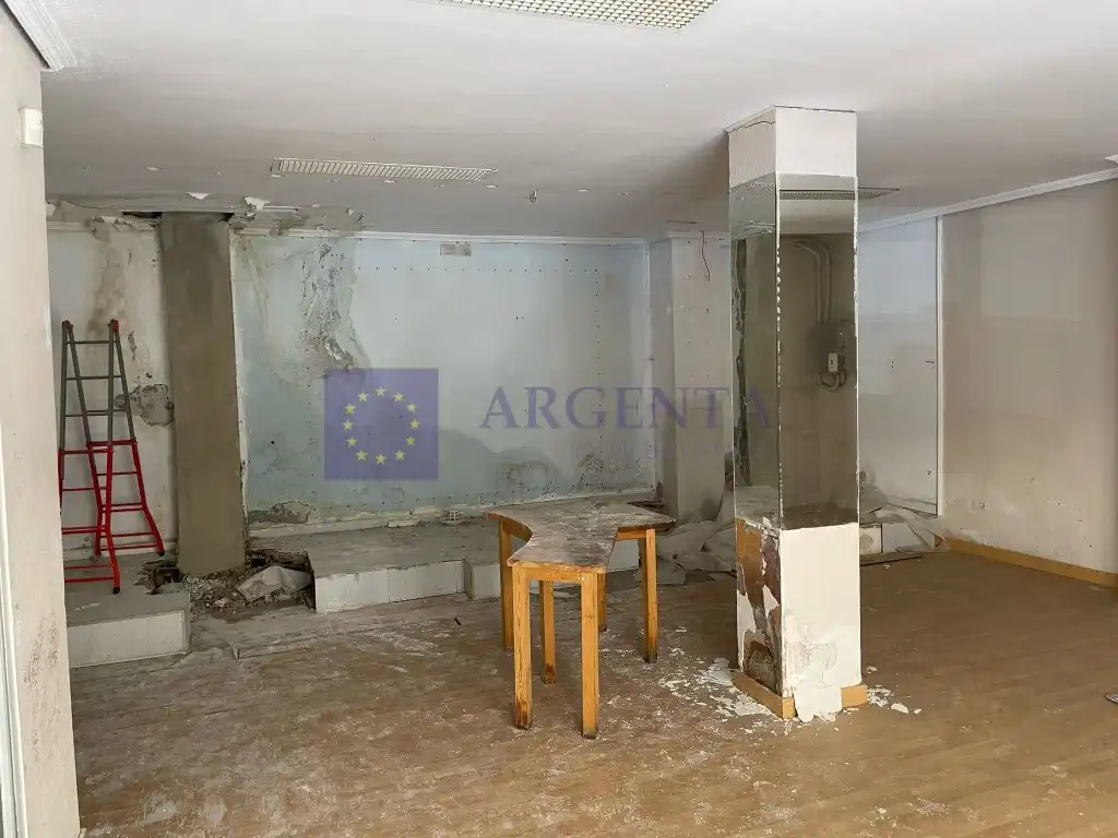 Gewerbefläche zum Verkauf in Calle Doctor Fleming, imagen 2