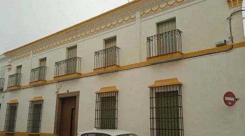 Foto 2 de Casa adosada en venda a Calle Calzada, 3, Valencia del Ventoso, Badajoz