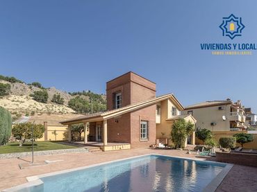 Villa avec piscine à vendre à Calle Olivo