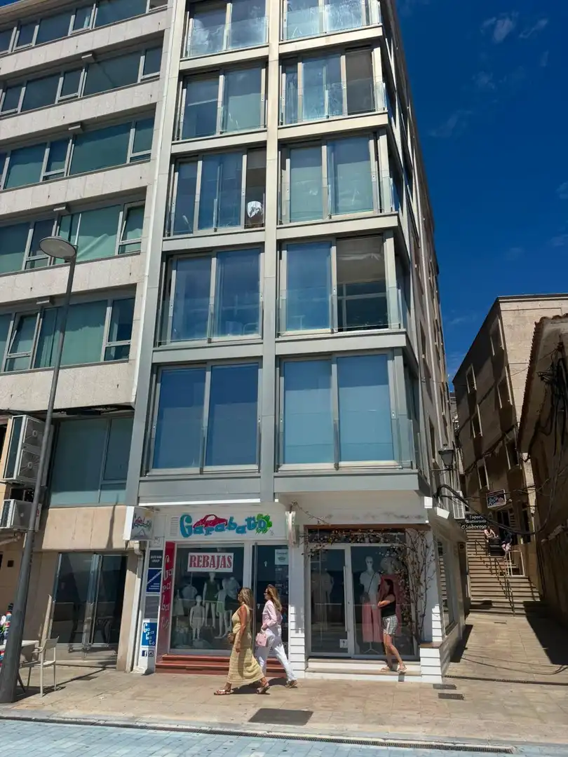Vista exterior de Pis en venda en Sanxenxo amb Calefacció i Moblat