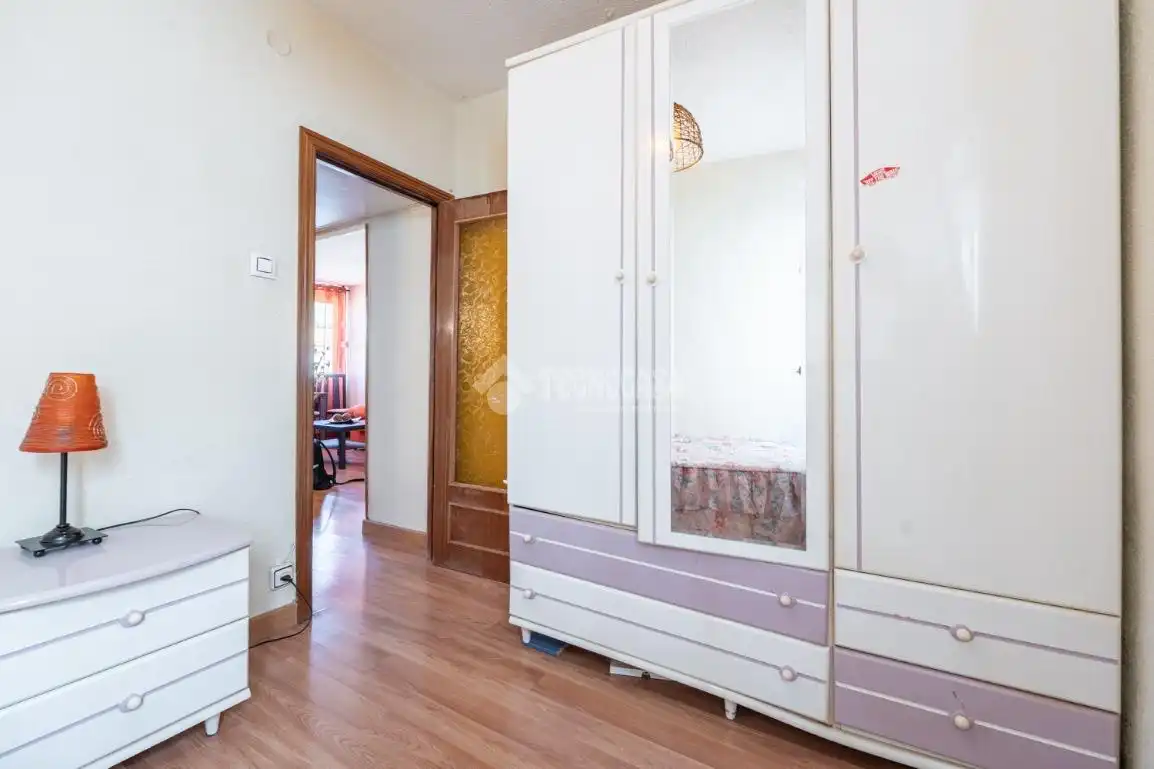 Bedroom of Flat for sale in Madrid