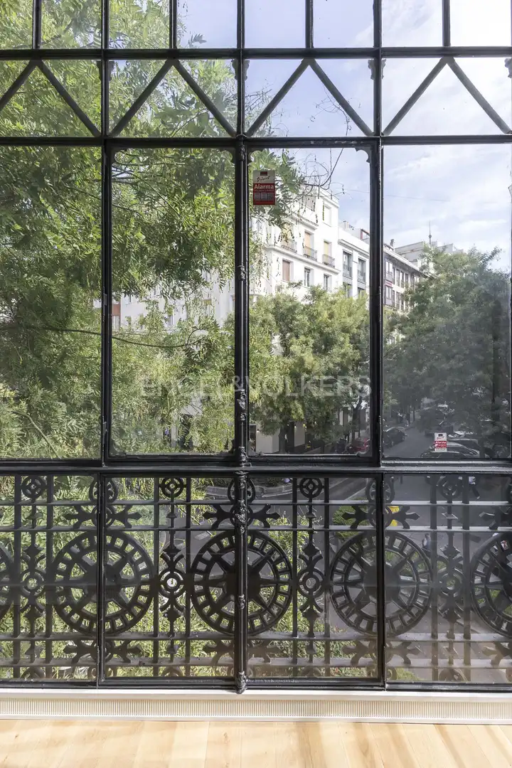 Außenansicht von Wohnung zur Miete in Barrio de Salamanca