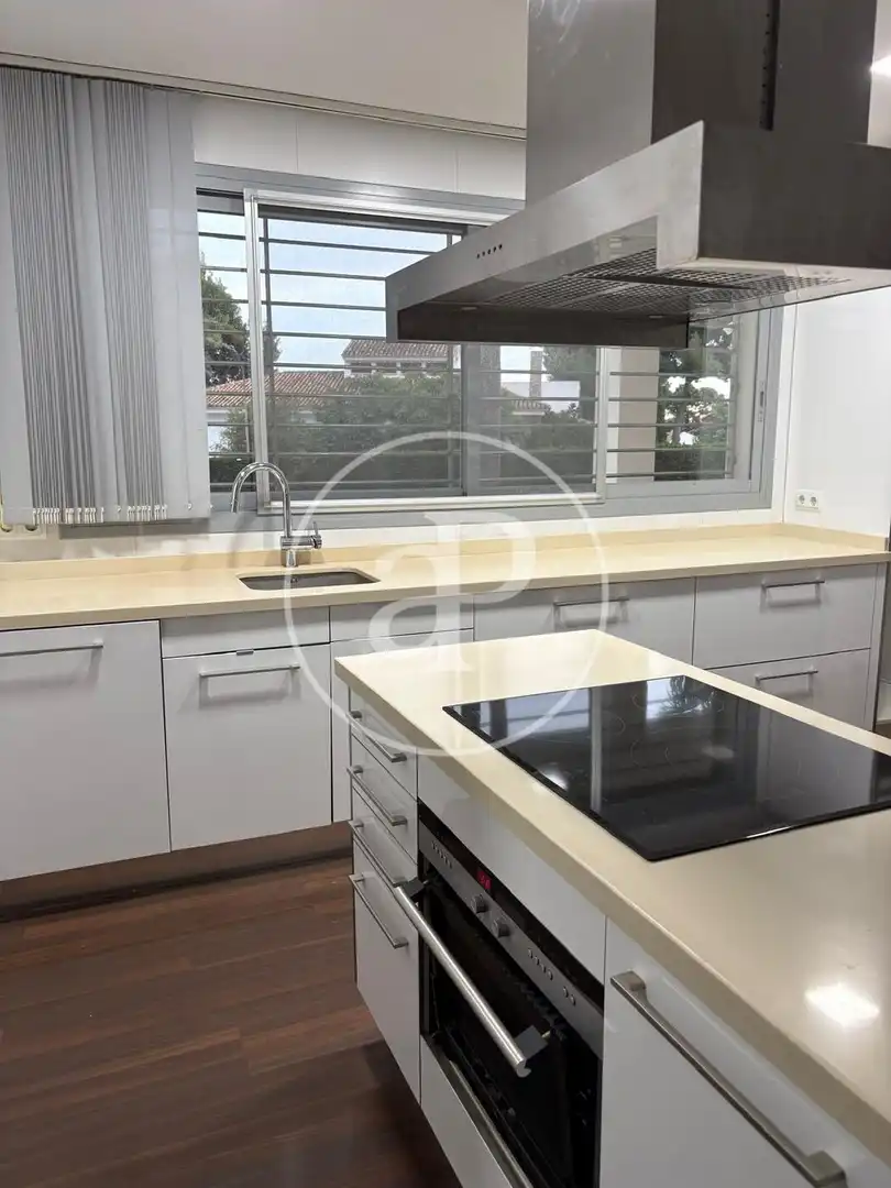 Kitchen of Houses for rent in Torrent  with Air Conditioner, Heating and Private garden