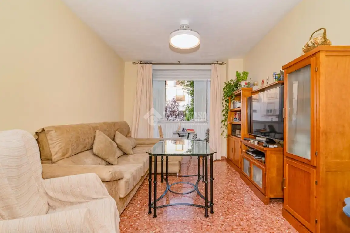 Sala de estar de Piso en venta en Lucena con Aire acondicionado y Amueblado