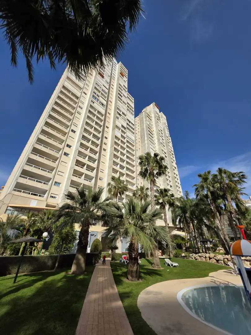 Appartement compact avec piscine à vendre à Avinguda Ametlla de Mar