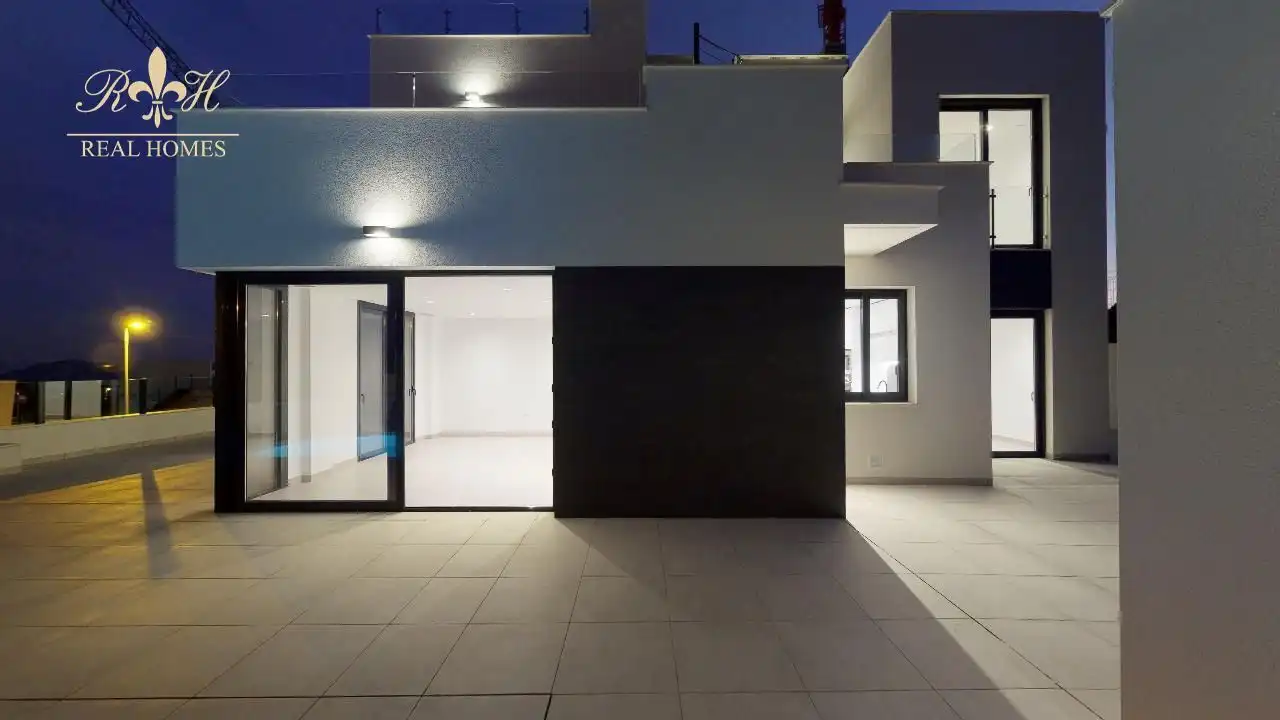 Vista exterior de Casa o chalet en venta en Polop con Aire acondicionado, Calefacción y Trastero
