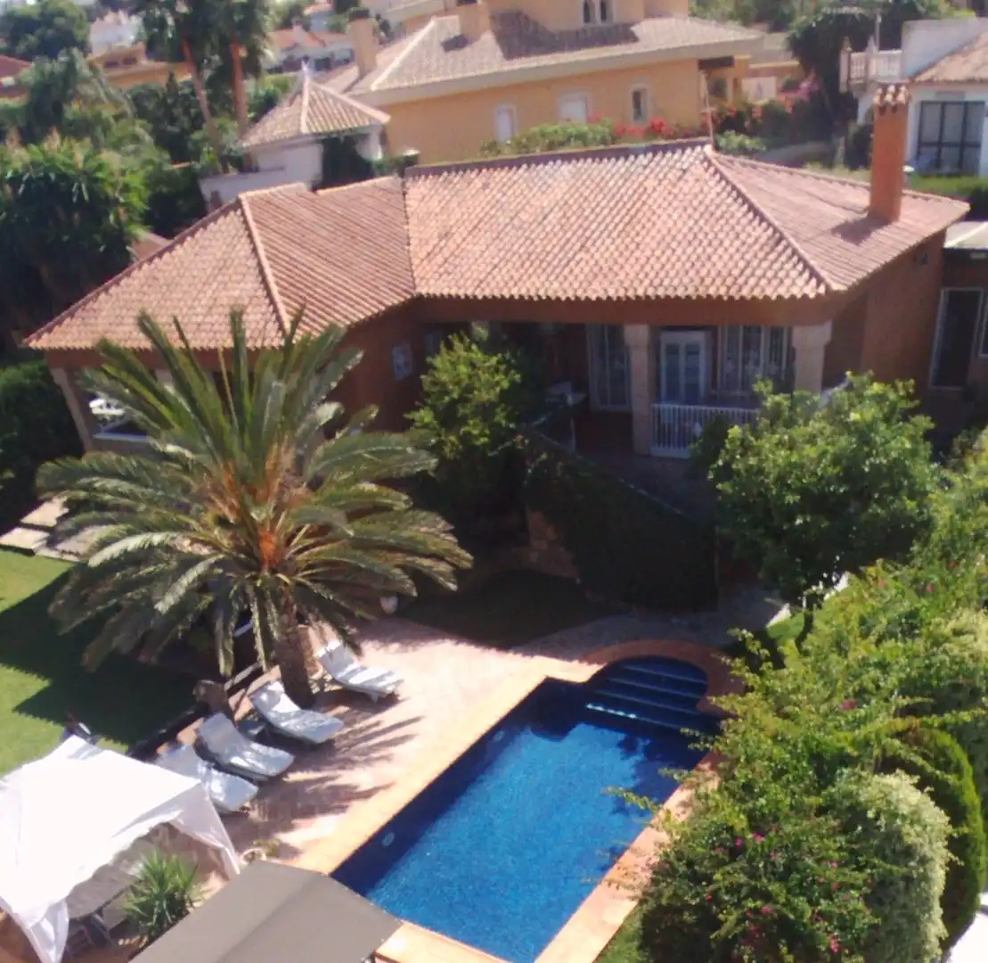 Chalet con piscina en venta en Manantiales - Lagar - Cortijo, imagen 14