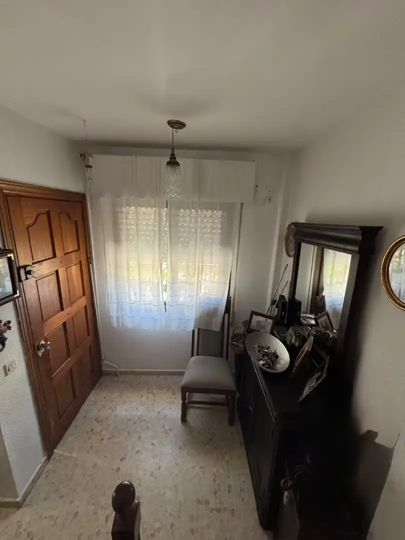 Habitación de Casa adosada en venta en Sanlúcar de Barrameda con Aire acondicionado, Trastero y Amueblado
