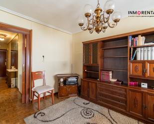 Sala d'estar de Pis en venda en  Madrid Capital amb Aire condicionat, Calefacció i Parquet