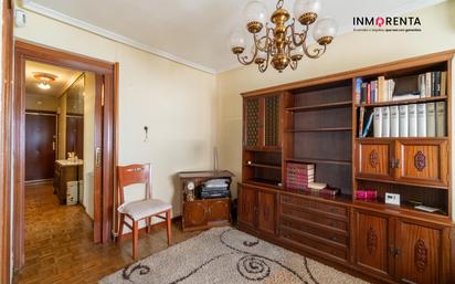 Sala d'estar de Pis en venda en  Madrid Capital amb Aire condicionat, Calefacció i Alarma