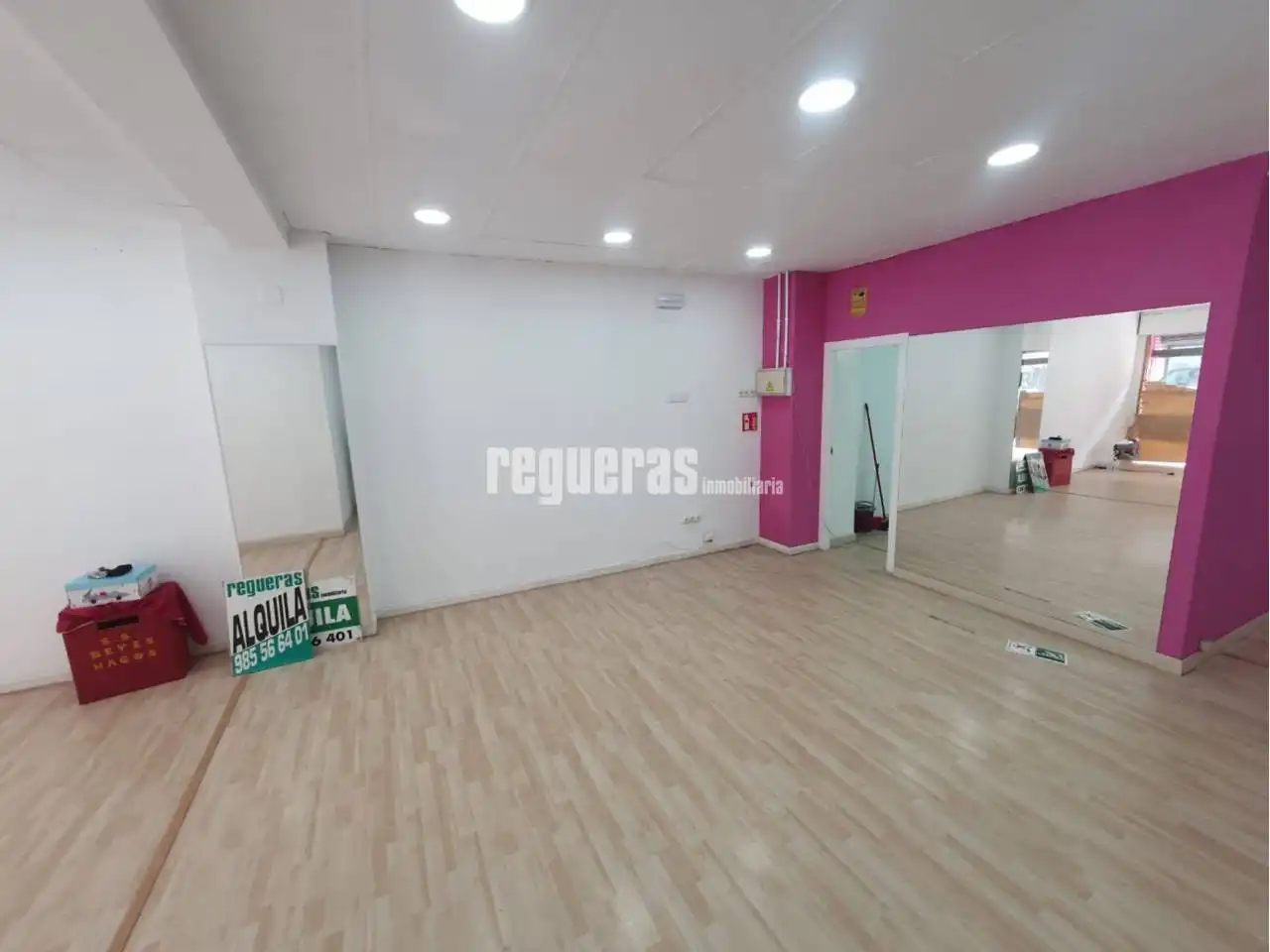 Business premises to rent in Ramiro I, imagen 3