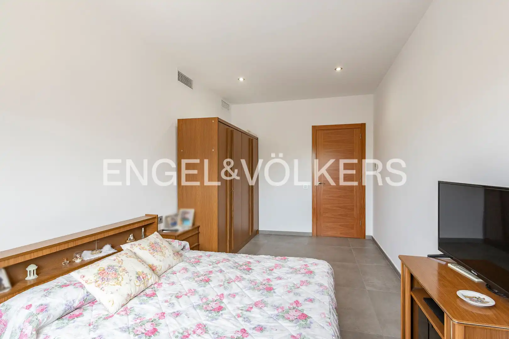Bedroom of Houses for sale in Sant Sadurní d'Anoia  with Air Conditioner, Heating and Private garden