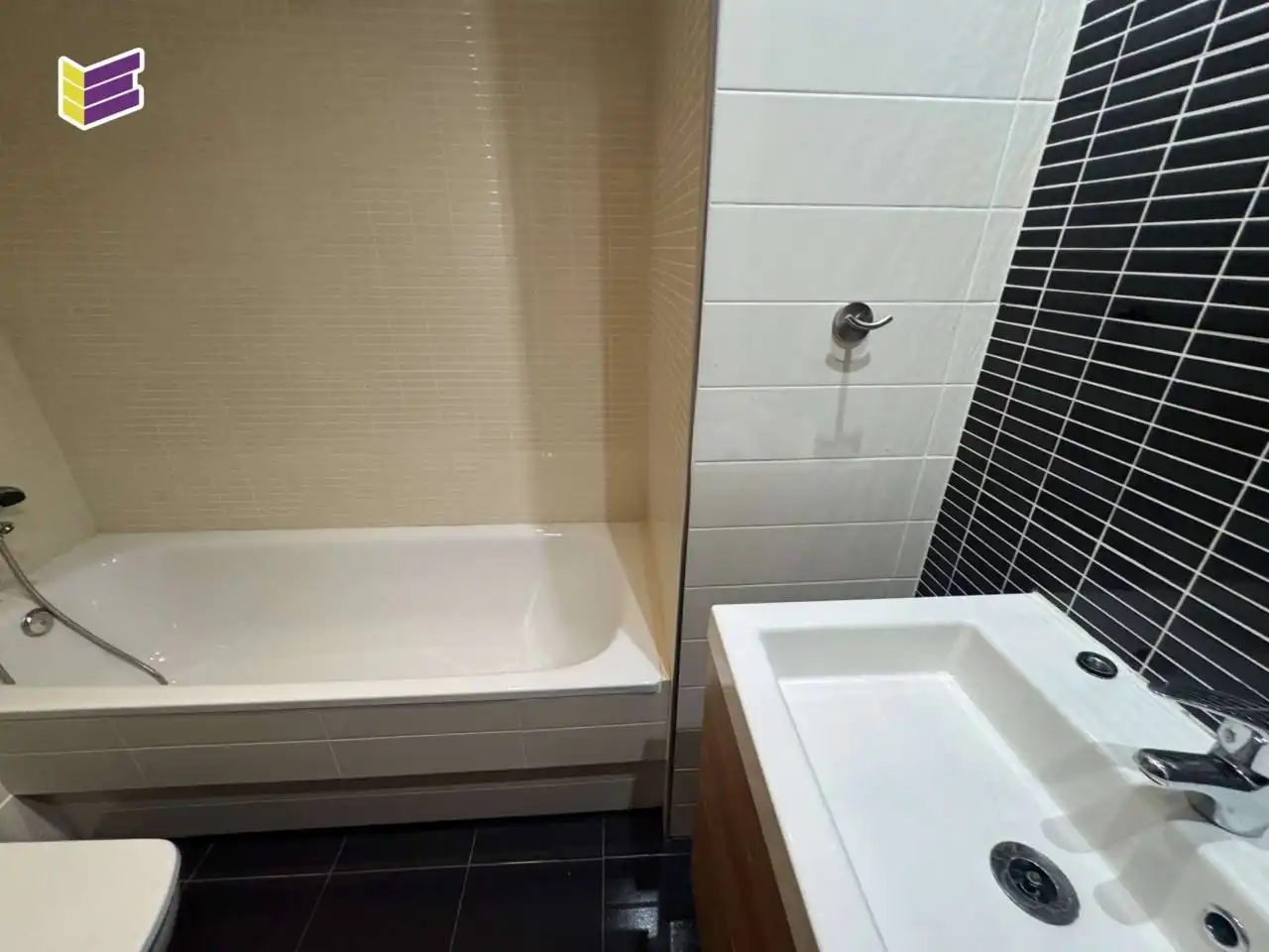 Bany de Pis en venda en Baiona amb Terrassa, Traster i Balcó