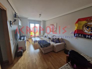 Flat with lift for sale in Calle Del Agujero De San Andres