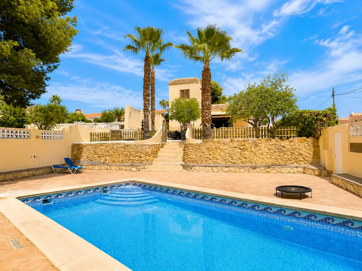 Swimming pool of Houses for rent in La Nucia  with Air Conditioner, Terrace and Swimming Pool