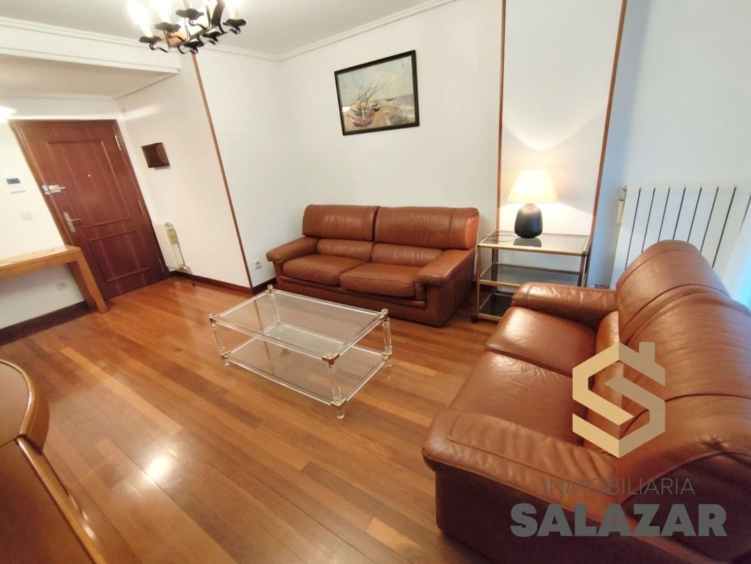 Living room of Flat to rent in Castro-Urdiales  with Heating, Private garden and Terrace