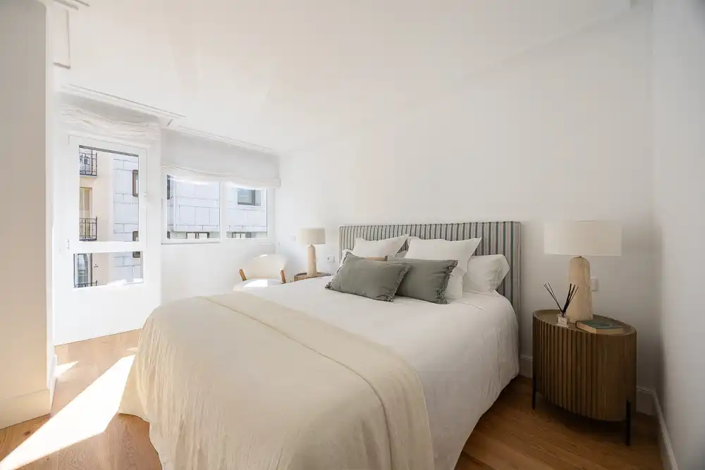 Habitación de Piso en venta en Madrid con Calefacción, Amueblado y Balcón