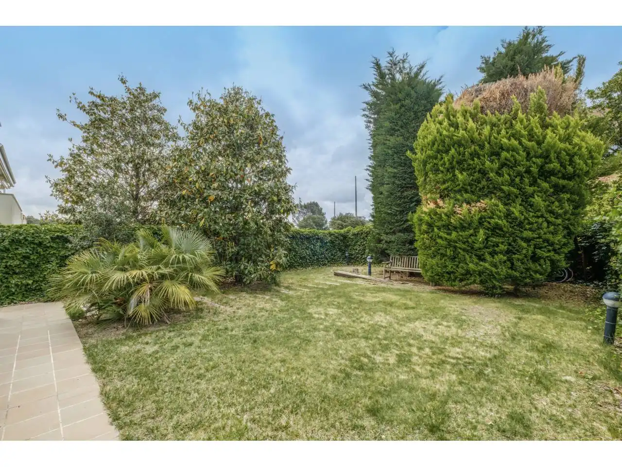 Jardí de Casa o xalet en venda en Matadepera amb Aire condicionat, Calefacció i Jardí privat